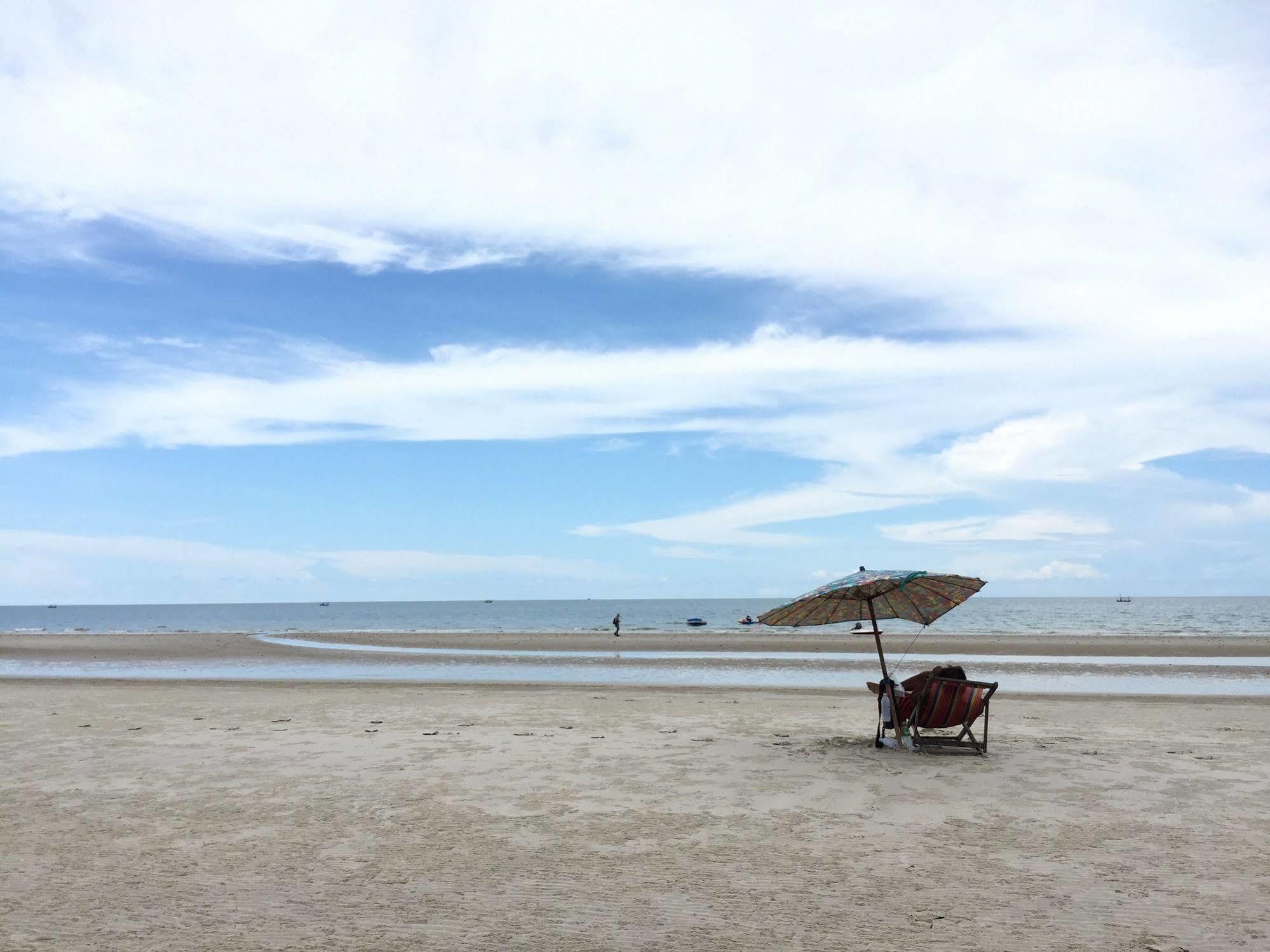 Hotel The Restro Hua Hin Zewnętrze zdjęcie